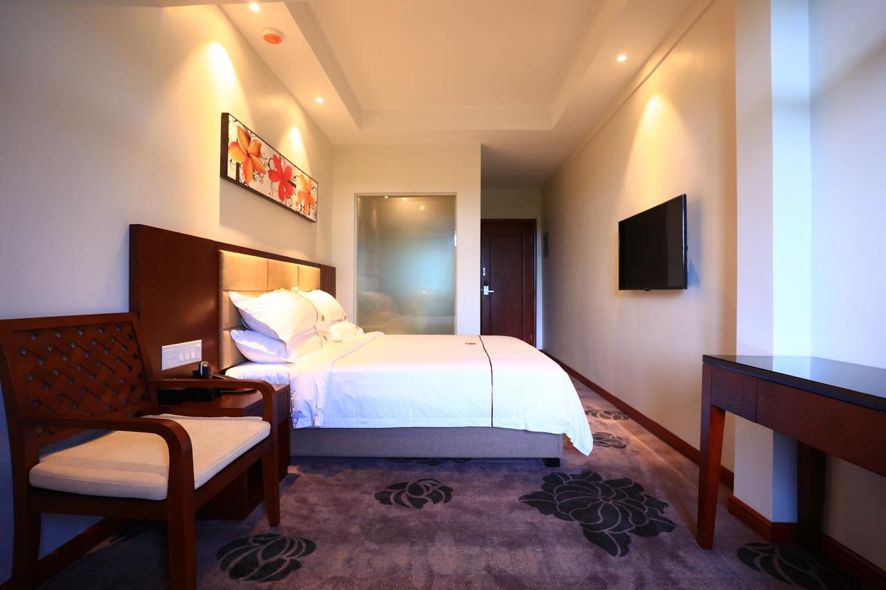 Tf Seaside Hotel Garapan Exterior photo